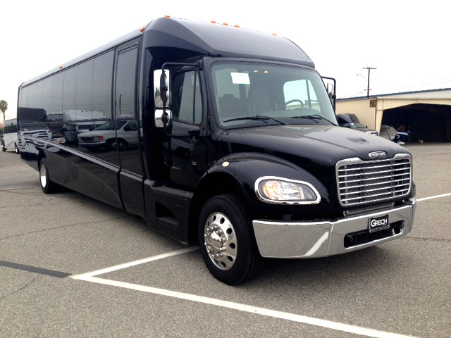 San Francisco 36 Passenger Shuttle Bus